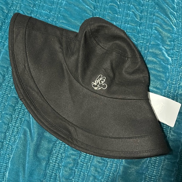 Tokyo Disney Mickey Bucket Hat - Picture 4 of 5